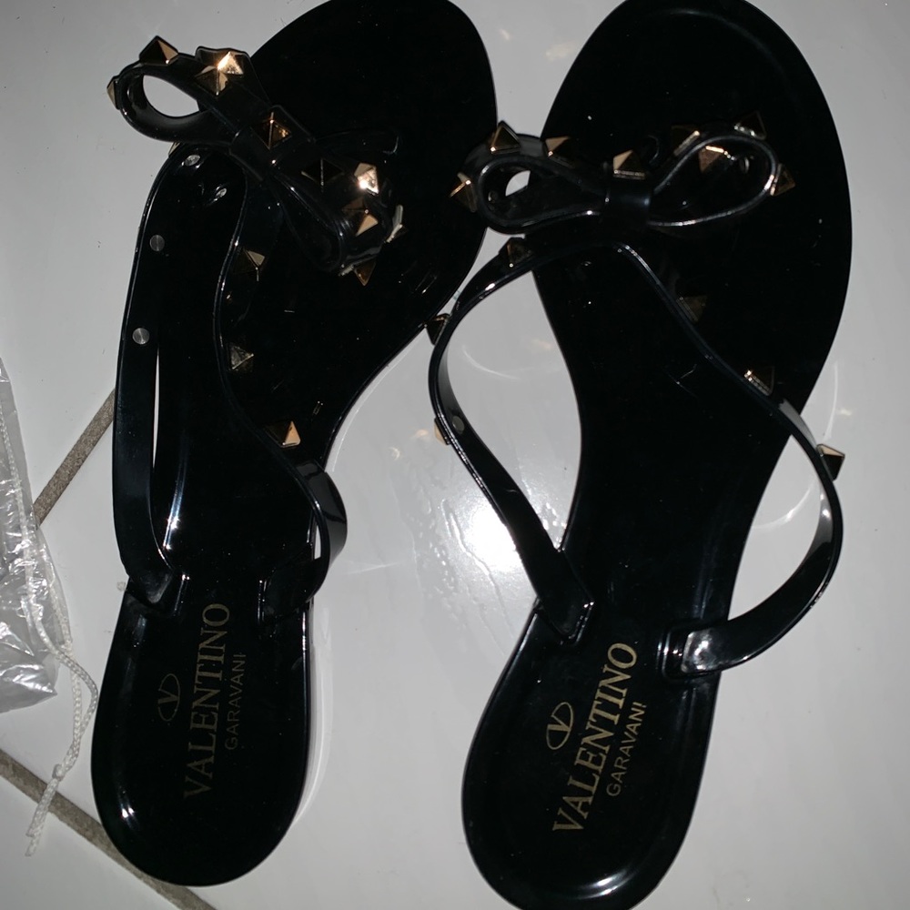 Valentino rockstud flipflops